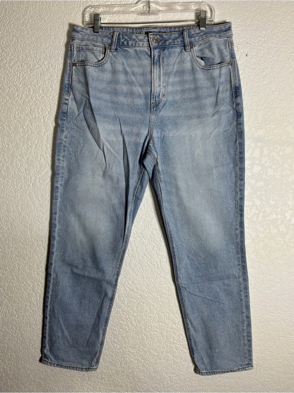 American Eagle Mom Jeans - Classic Casual Fit Size 14
